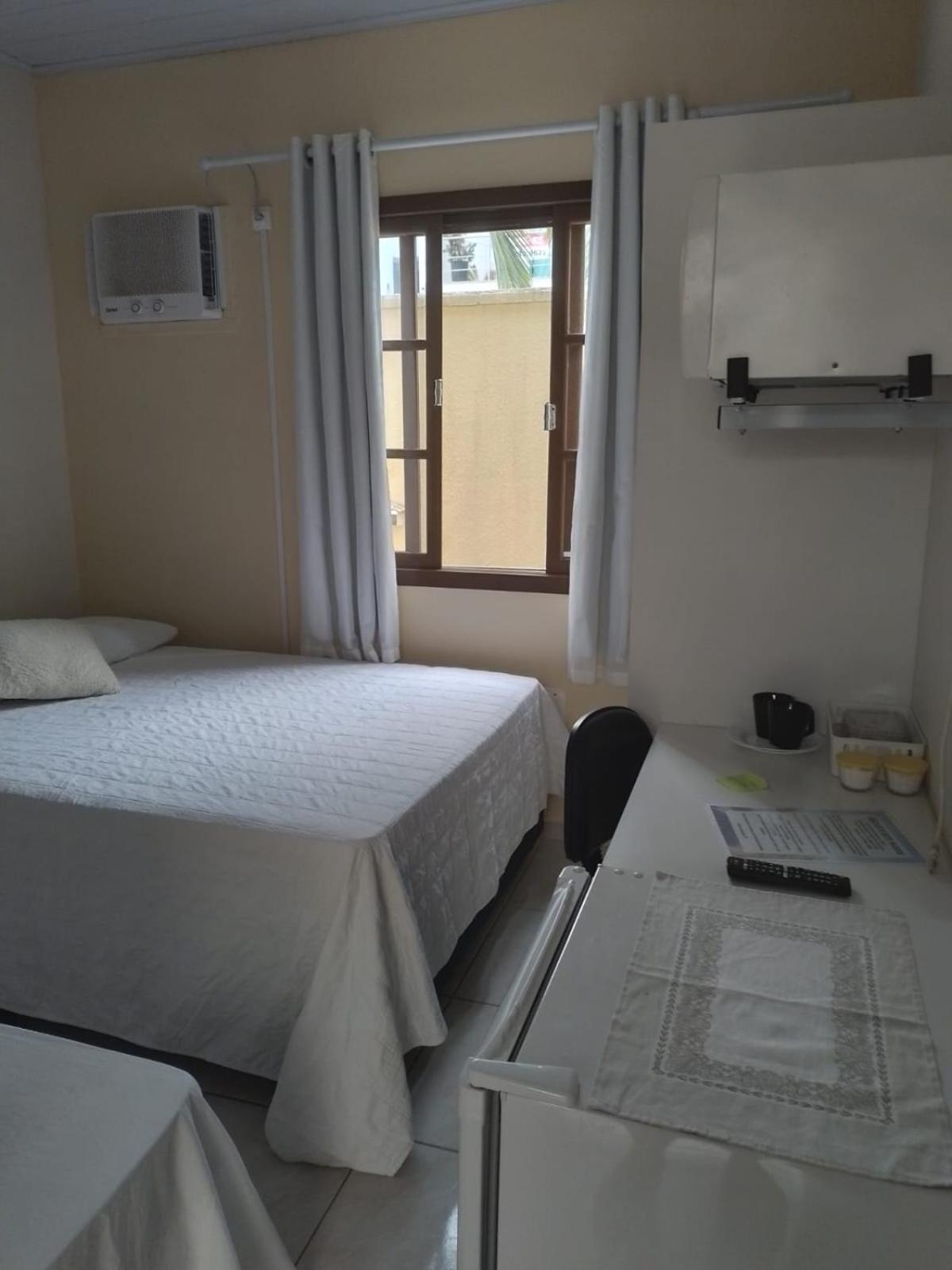 Recanto Sete Mares Hospedagem Familiar Balneário Camboriú Esterno foto